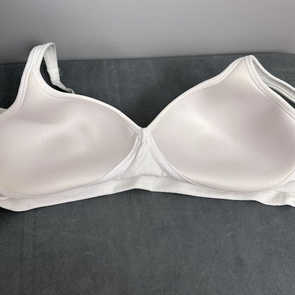 Bali Comfort Revolution Bra Size 36C White Wirefree Lined Soft Cup Polka Dot - Picture 4 of 5